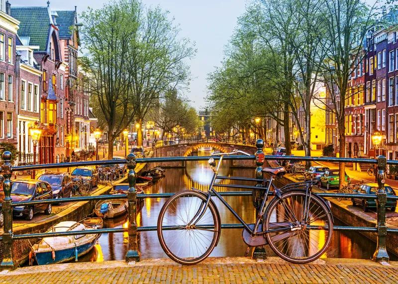 Alipson - Amsterdam - 1000 Piece Jigsaw Puzzle Fashion