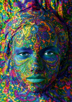 Art by Bluebird Bluebird - Face Art - Portrait of woman - 1000 Piece Jigsaw Puzzle Outlet