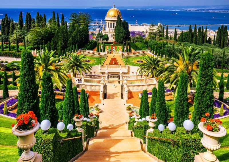Bluebird Puzzle - Bahá'í Gardens - 1000 Piece Puzzle Clearance