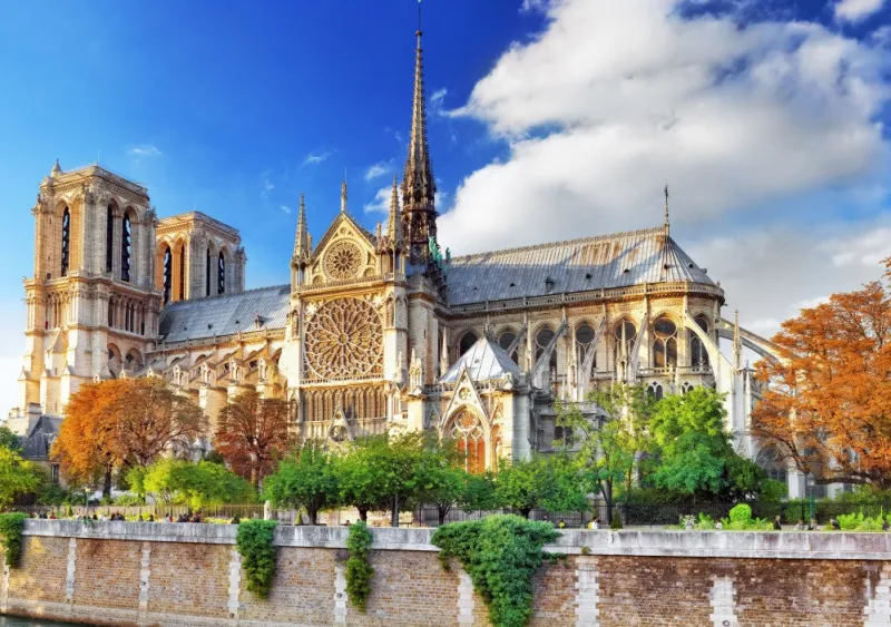 Bluebird Puzzle - Cathédrale Notre-Dame de Paris - 1000 Piece Jigsaw Puzzle Outlet