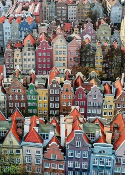 Ravensburger - Gdansk, Poland - 1000 Piece Jigsaw Puzzle Discount