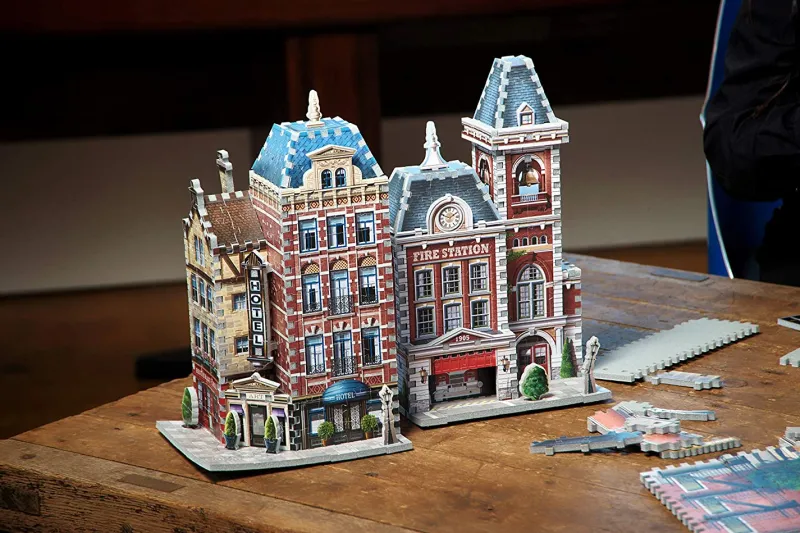 Wrebbit 3D Urbania Fire Station Puzzle Online